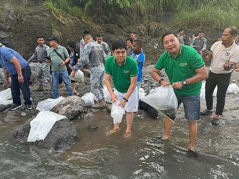 Rotary Club of Dolores leads fish stocking in Floridablanca