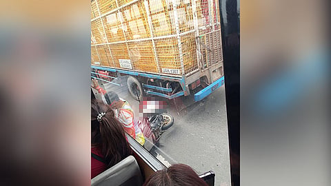 Babaye’ng rider nalataya’G truck sa SRP viaduct, patay