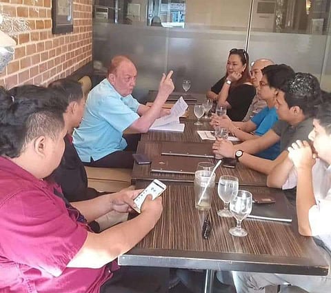 BACOLOD. Canadian Chamber of Commerce in the Philippines president Julian Payne (3rd from left) with Bacolod-Negros Occidental Federation for Information and Communications Technology president John Dave Dueñas (4th from right) and other officials including ICT Focal Point for Bacolod City Local Government Councilor Em Ang (4th from left) in a meeting at Felicia's Pastry Shop in Bacolod City on Tuesday, January 8. (Contributed photo)