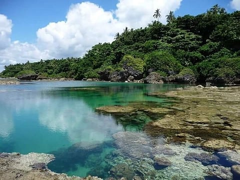 EASTERN SAMAR. Apiton Island. (Photo courtesy of Eastern Samar Tourism)