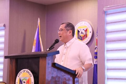 NEGROS. Bago City Mayor Nicholas Yulo delivers his State of the City Address dubbed as Paalinton sa Bagonhon on June 26, 2019. (Contributed Photo)