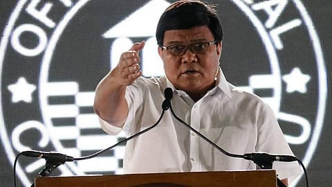 100 DAYS: Cebu City Mayor Edgardo Labella reports what he has done in his first 100 days in office. (Photo by Amper CampaƱa)