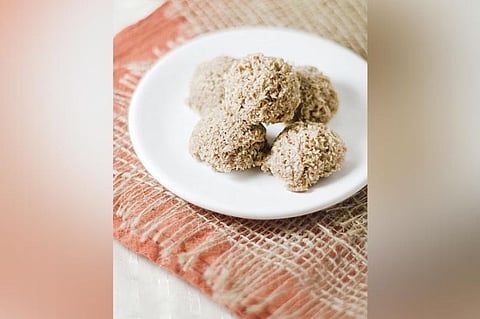 Cinnamon Pecan Coconut Macaroon