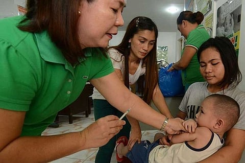 Villafuerte urges parents to avail of free measles-rubella vax for their kids