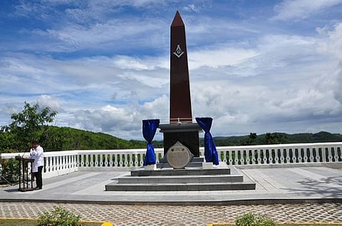 The dedication ceremony of an obelisk marker in honor of the late Jose Abad Santos was led by LKML's Worshipful Master David Alexander T. Patriana in coordination with the DPWH 2nd District headed by District Engineer and Masonic member Engr. Leslie Anthony Molina, local government unit of Carcar City represented by its City Administrator Roger Montesclaros and Council. Dignitaries from other Masonic Lodges and government offices also attended the event. (Contributed photo)
