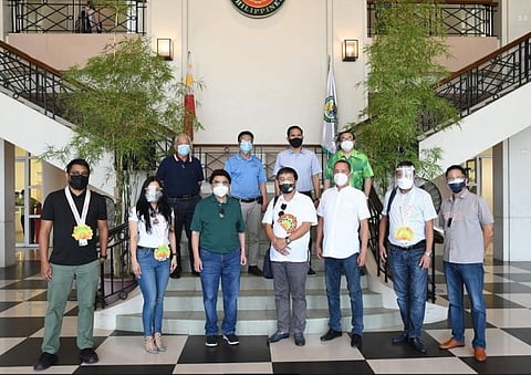 BACOLOD. Converge ICT Solution founder and chief executive officer Dennis Anthony Uy makes courtesy call to Mayor Leonardia and City Hall executives at the Bacolod City Government Center Tuesday, March 16, 2021. (Bacolod PIO)