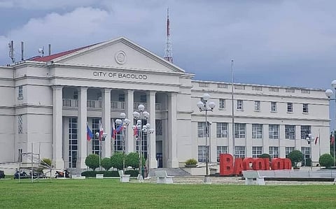 Bacolod City Mayor Alfredo Abelardo Benitez seeks the approval of the Sangguniang Panlungsod on the proposed P3.250 billion annual budget of the city for 2023. (File Photo)