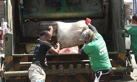 Davao Cenro steps up proper waste disposal info drive