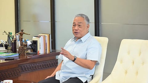 Kanhi Gobernador Junjun Davide
himuong consultant sa Mandaue