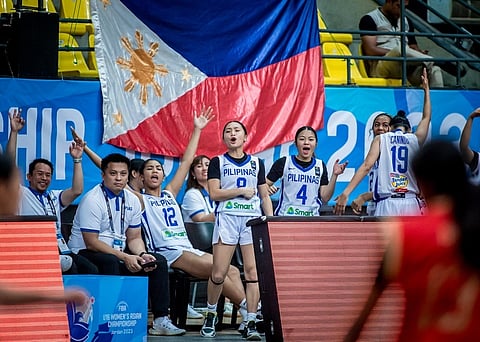 VICTORY. The Philippine team celebrates its dominant win over Maldives. / FIBA