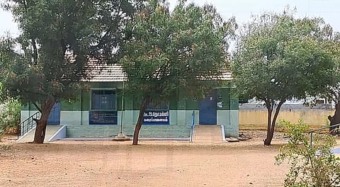 சத்துணவு அரிசியில் புழுக்கள் - அரசு நடவடிக்கை எடுக்க மக்கள் கோரிக்கை