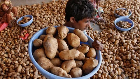 #boycottLays: ഉരുളകിഴങ്ങ് കര്ഷകരോട് കോടികള് നഷ്ടപരിഹാരം ചോദിച്ച പെപ്സികോയ്ക്കെതിരെ സോഷ്യല് മീഡിയ