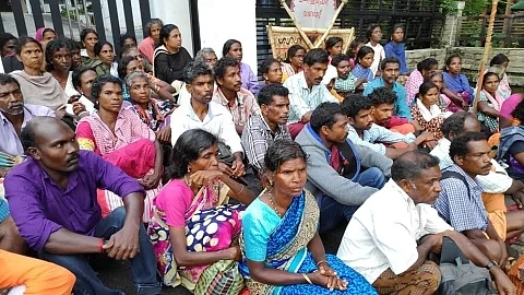 തൊവരി മല ആദിവാസി സമരക്കാര് സെക്രട്ടറിയേറ്റിന് മുന്നിലേക്ക്