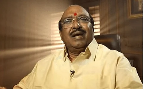 ശ്രീധരന് പിള്ളയ്ക്ക് ശനിദശ, കേരളത്തില് എന്ഡിഎയ്ക്ക് സീറ്റ് കിട്ടില്ലെന്ന് വെള്ളാപ്പള്ളി