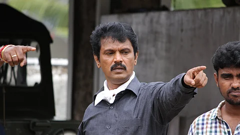 സിനിമ ഡൗണ്ലോഡ് ചെയ്ത് കണ്ടതില് പിന്നെ തിയ്യേറ്ററില് പോകാതിരുന്നതില് ദുഃഖമുണ്ടോ? പ്രായശ്ചിത്തം ചെയ്യാന് സംവിധായകന് ചേരന്റെ വഴി