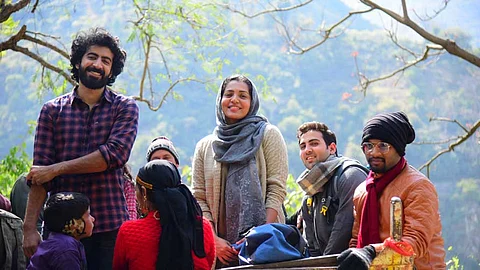 ഫാസിയ സൂഫിയയെന്ന ഗവേഷക വിദ്യാര്ത്ഥിയായി പാര്വതി, സിദ്ധാര്ത്ഥ് ശിവയുടെ വര്ത്തമാനം