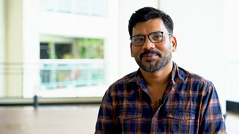 അഷ്റഫ് ഹംസ അഭിമുഖം: ശ്രീനിവാസനെ സമൂഹം അപകര്ഷതയില് തളച്ചതാണ് ചിന്തിച്ചത്, പേരിട്ടത് ഷൈജു ഖാലിദ്