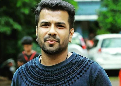 ‘ജ്യൂസ് കടയിലെ സിസിടിവി ദൃശ്യങ്ങള് പ്രകാശ് തമ്പി ശേഖരിച്ചു’,അര്ജുന് കേരളം വിട്ടെന്ന് ക്രൈംബ്രാഞ്ച്