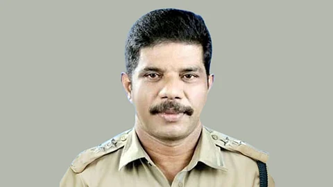 സി ഐ നവാസുമായി പോലീസ് സംഘം കേരളത്തിലേക്ക്, മടങ്ങാന് തീരുമാനിച്ചിരുന്നുവെന്ന് നവാസ്