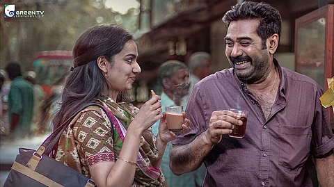 നാട്ടിന്പുറത്തുകാരിയായി സംവൃത തിരികെ, ബിജു മേനോനൊപ്പം സത്യം പറഞ്ഞാ വിശ്വസിക്കുവോ