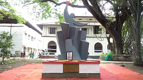 അഭിമന്യു സ്മാരകം