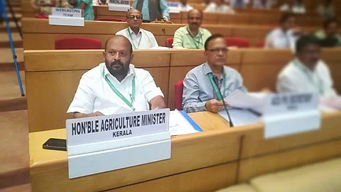 വി എസ് സുനില്കുമാര്