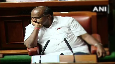 കുമാരസ്വാമി സര്ക്കാര് വീണു; കര്ണാടകയില് ബിജെപി അധികാരത്തിലേക്ക്