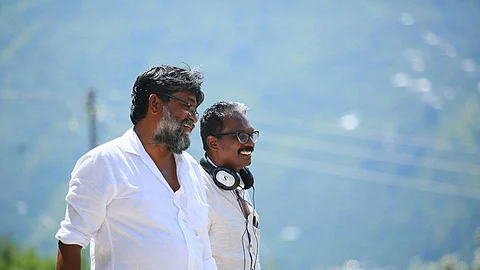 എംജെ രാധാകൃഷ്ണനൊപ്പം ഡോ. ബിജു 