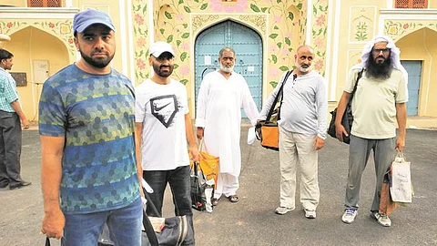 ‘ജയിലില് കിടന്ന 23 വര്ഷങ്ങള് ആര് തിരികെത്തരും?’; സാംലേതി സ്ഫോടനക്കേസില് കുറ്റവിമുക്തരാക്കപ്പെട്ട കശ്മീരികള്