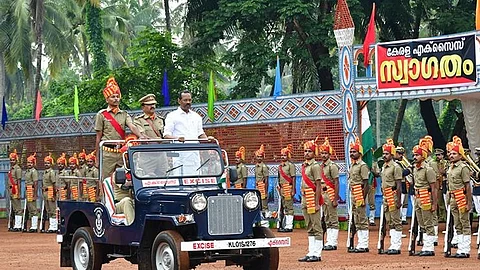 എക്സൈസ് തോക്കെടുക്കുന്നു; എല്ലാ സേനാംഗങ്ങള്ക്കും പരിശീലനമെന്ന് മന്ത്രി