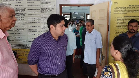 കളക്ടര് സുഹാസ്