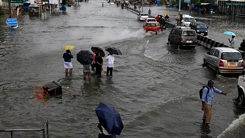 കനത്ത മഴ തുടരും; ഉരുള്പൊട്ടലിനും മണ്ണിടിച്ചിനും സാധ്യതയെന്ന് മുന്നറിയിപ്പ്