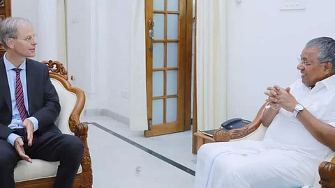 നെതര്ലാന്ഡ്സിന് നാല്പ്പതിനായിരം നഴ്സുമാരെ വേണം,നല്കാമെന്ന് മുഖ്യമന്ത്രി