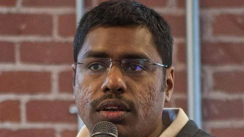 സന്തോഷ് തോട്ടിങ്ങല് 