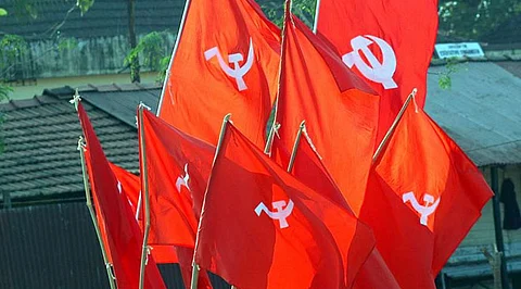 പരാതികള്ക്ക് ചെവികൊടുക്കണം, തുറന്ന് സംസാരിക്കണം ; സിപിഎമ്മിന്റെ തിരുത്തല് നിര്ദേശം