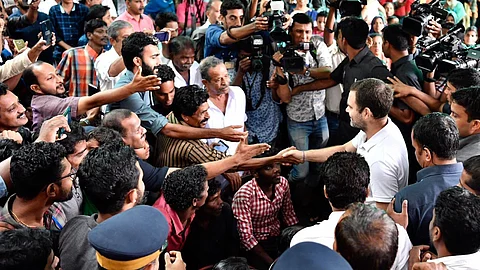 രാഹുല് ഗാന്ധി വയനാട് സന്ദര്ശത്തിനിടെ 