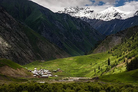 ‘കശ്മീരില് പ്ലോട്ടുകള്’; 370,35 എ വകുപ്പുകള് മോദി സര്ക്കാര് റദ്ദാക്കിയപ്പോള് ഗൂഗിളിലെ കൂടുതല് തിരച്ചില് ഇങ്ങനെ