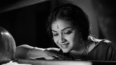 സാവിത്രിയെ അടയാളപ്പെടുത്തിയ മഹാനടി, കീര്ത്തിയുടെയും