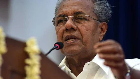 ഏഷ്യാനെറ്റ് വേദിയില് ചാനലിനും മാധ്യമങ്ങള്ക്കും വിമര്ശനവുമായി മുഖ്യമന്ത്രി