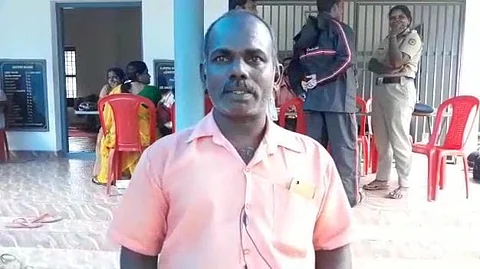 ‘ഓമനക്കുട്ടനോട് ക്ഷമ ചോദിക്കുന്നു’; പണപ്പിരിവ് കേസ് പിന്വലിച്ച് സര്ക്കാര്; ‘അദ്ദേഹം കള്ളനല്ല, കുറ്റവാളിയല്ല’