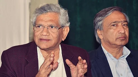 തരിഗാമിയെ കാണാന് യെച്ചൂരിക്ക് അനുമതി; കേന്ദ്രവാദം തള്ളി സുപ്രീം കോടതി