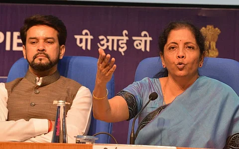 മെഗാ ഷോപ്പിങ് ഫെസ്റ്റിവല്, ഭവന-വാഹന വായ്പാ ഇളവ്, കയറ്റുമതി വര്ധന ; നിര്മല സീതാരാമന്റെ പ്രഖ്യാപനങ്ങള് ഇങ്ങനെ