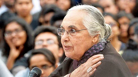 റൊമീല ഥാപ്പര്