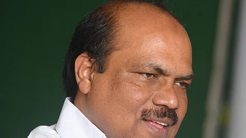 അറസ്റ്റിലേക്ക് വിജിലന്സ്; ഇബ്രാഹിംകുഞ്ഞിനെ എം എല് എ ഹോസ്റ്റലിന് പുറത്തെത്തിക്കാന് നീക്കം