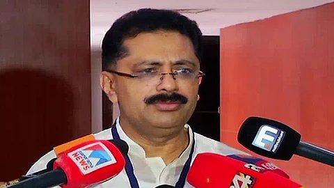 ‘തോറ്റത് മികച്ച മാര്ക്കുള്ള വിദ്യാര്ത്ഥി , പിഴവ് അധ്യാപകര്ക്ക്’; നിയമവിരുദ്ധമായി ഇടപെട്ടിട്ടില്ലെന്നും മന്ത്രി കെ ടി ജലീല്