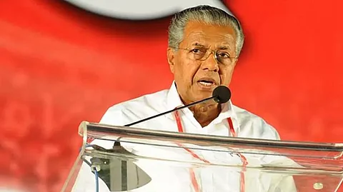 ‘മര്യാദയ്ക്കല്ലെങ്കില് സര്ക്കാര് ഭക്ഷണം കഴിക്കേണ്ടി വരും,അയാള് അനുഭവിക്കാന് പോവുകയാണ്’;മുഖ്യമന്ത്രിയുടെ ഒളിയമ്പ്