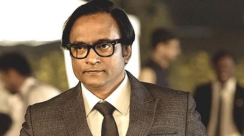 മലയാളി നിര്മ്മാതാവില് നിന്ന് 1.20 കോടി വാങ്ങി വഞ്ചിച്ച കേസില് ബോളിവുഡ് അഭിനേതാവ് അറസ്റ്റില്