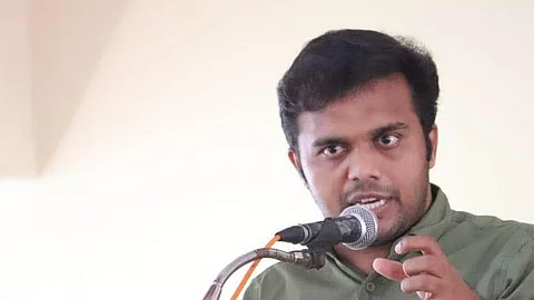 യുഎന്എ അഴിമതി: ജാസമിന് ഷാക്കെതിരെ ലുക്കൗണ്ട് നോട്ടീസ്; സര്ക്കുലര് ഇറക്കിയത് കേന്ദ്ര സര്ക്കാര്