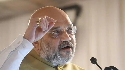 ‘ഒറ്റ’ കാര്ഡിനായി അമിത്ഷാ ; പാസ്പോര്ട്ടും ആധാറും ലൈസന്സുമെല്ലാം ഒന്നാക്കാനൊരുങ്ങി കേന്ദ്ര സര്ക്കാര്