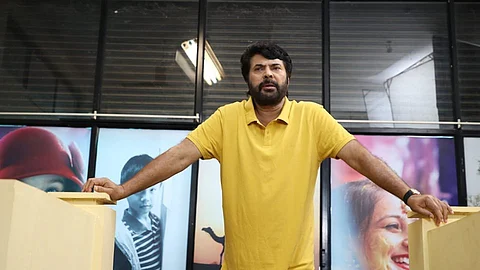 ഗാനമേളകളില് അടിച്ചുപൊളി പാട്ടുപാടാന് മമ്മൂട്ടി; പാടുന്നത് ഹിന്ദി തമിഴ് ഗാനങ്ങള്